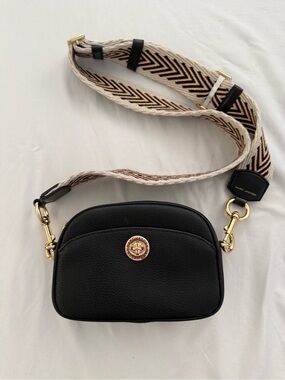 Marc Jacobs Signet Turnlock Camera Bag with Arrow Strap Webbing Crossbody $420